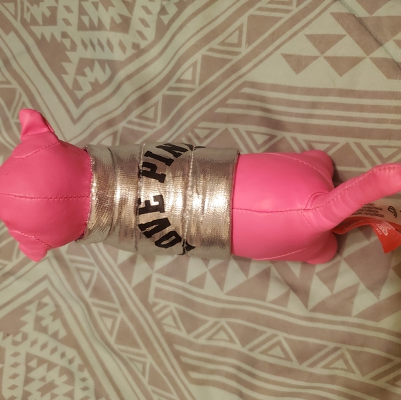 Victoria's Secret Dog - Picture 2 of 7